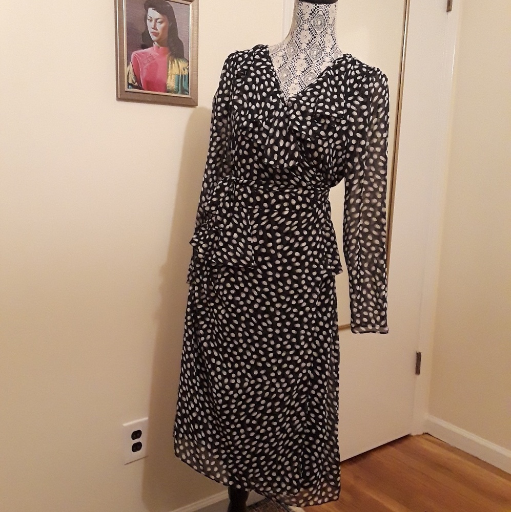 Beautiful never worn polka dot wrap dress